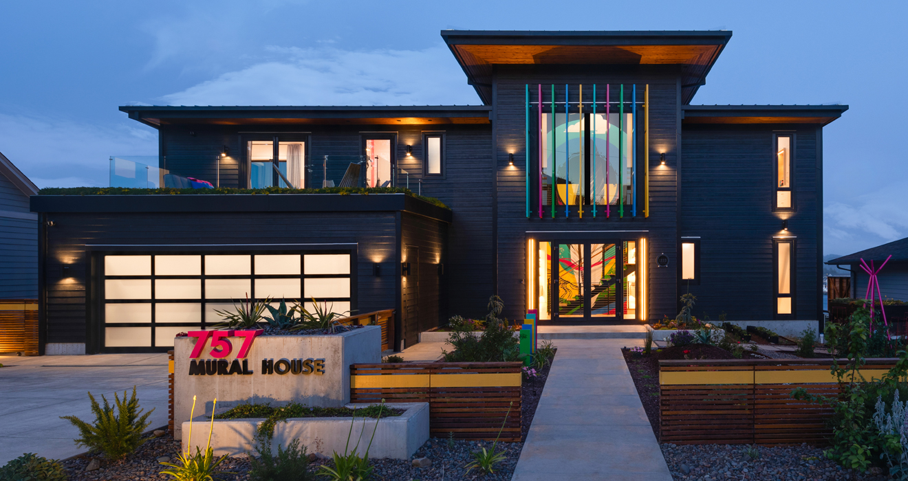 Newport, Oregon | <a href='https://www.capriarchitecture.com/projects/mural-house/'>See more</a>
